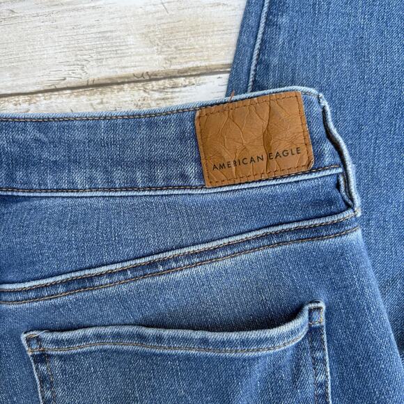 American Eagle Dream Jean 8 Blue Denim Jegging Distressed Ankle Stretch MidRise - Picture 5 of 10